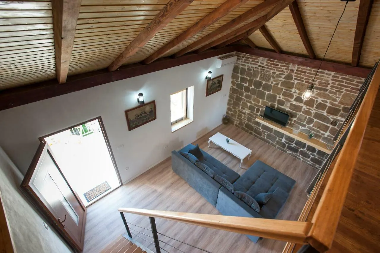 Apartments Pepi Kaštela
